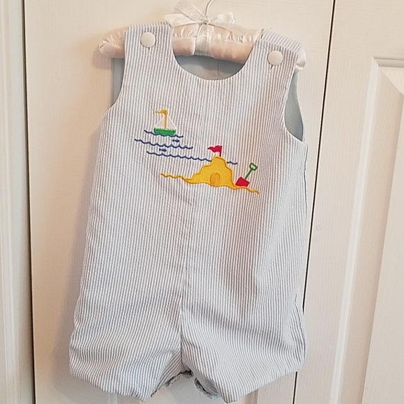 Boy's Embroidered Romper (REVERSIBLE) - Picture 4 of 6